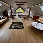 Miejski 8 Villa *
